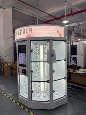 Haloo Fresh Flower Vending Machine White 13 Locker Big Bouquet Hot Selling per Shopping Mall Sistema di pagamento con carta di credito