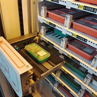 Distributori automatici caldi freschi dei pasti di grande capacità con il forno a microonde doppio